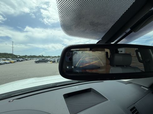 Used 2012 Toyota Tundra Limited w/ Memory Pkg AWD/4WD image 20