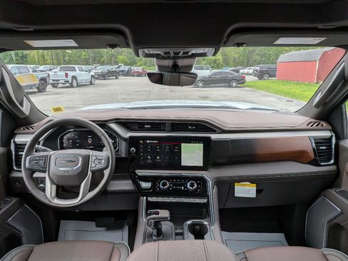 New 2026 GMC Sierra 1500 Denali w/ Technology Package AWD/4WD image 22