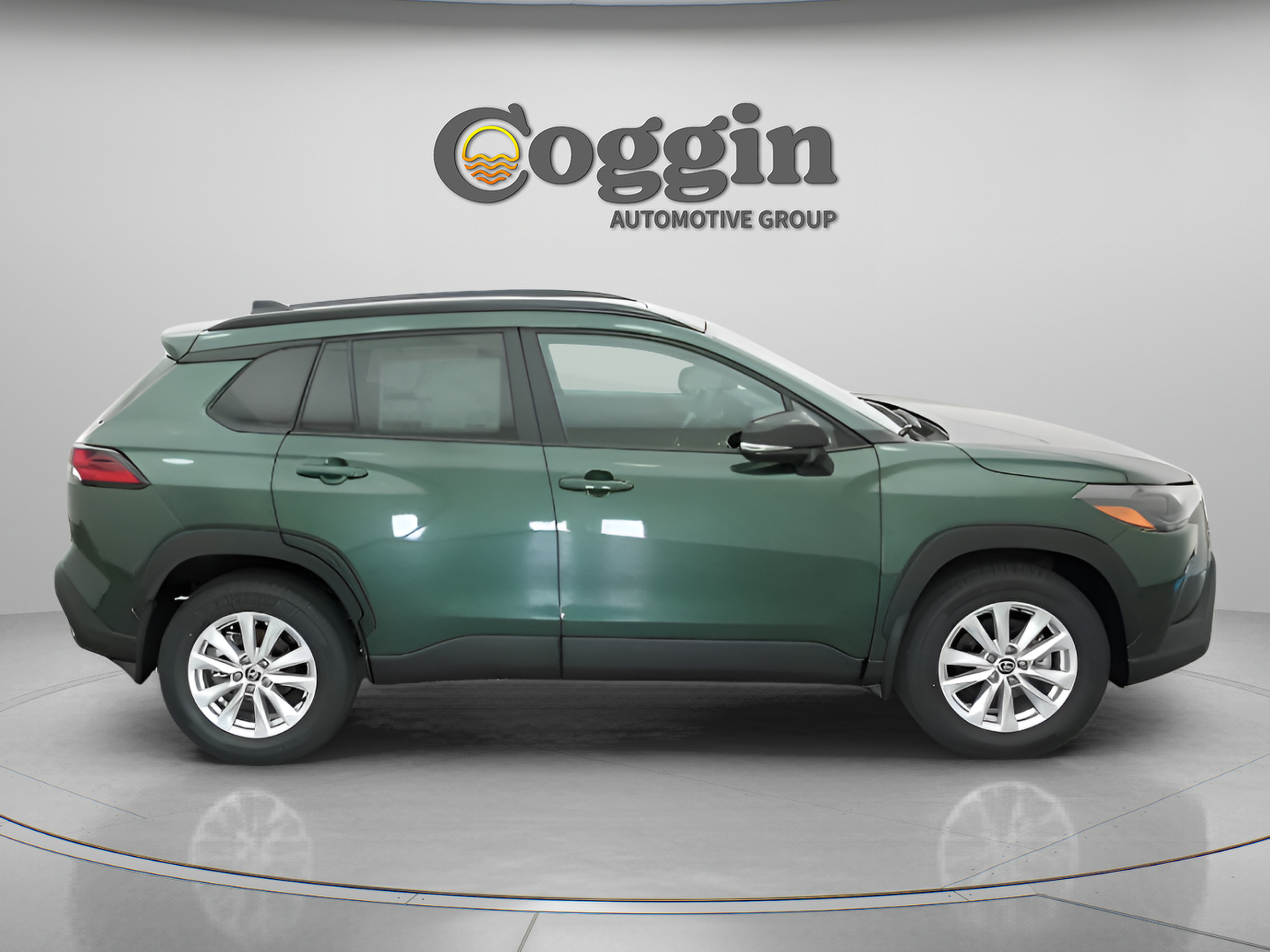 Certified 2026 Toyota Corolla Cross LE w/ Moonroof Package FWD image 27