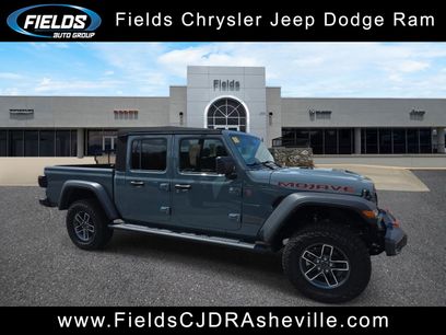 Used 2024 Jeep Gladiator Mojave w/ Technology Group