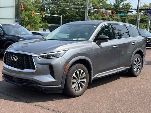 Certified 2023 INFINITI QX60 Pure AWD/4WD image 3