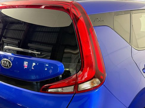 Used 2021 Kia Soul GT-Line FWD image 33