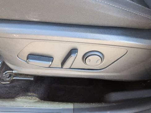 Used 2025 Hyundai Tucson SEL FWD image 17