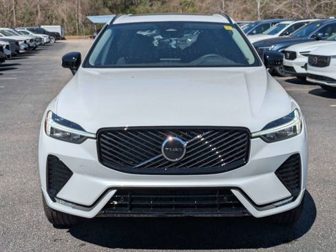 Used 2026 Volvo XC60 B5 Core AWD/4WD image 9