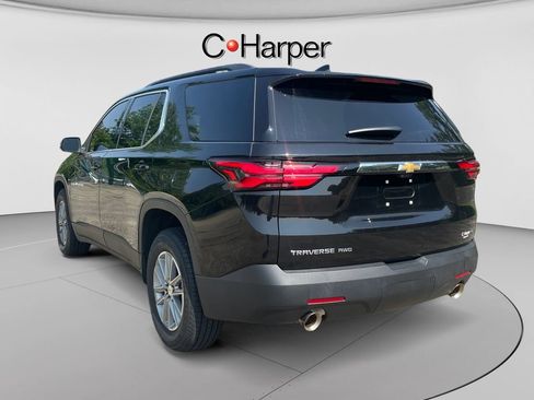 Used 2023 Chevrolet Traverse LT w/ Rear Camera Mirror Package AWD/4WD image 5