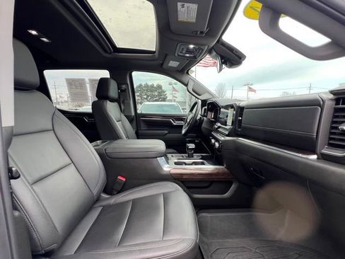 Certified 2024 GMC Sierra 1500 Elevation w/ Elevation Premium Package image 14