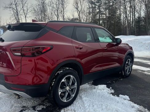 Used 2023 Chevrolet Blazer LT w/ Convenience Package AWD/4WD image 4