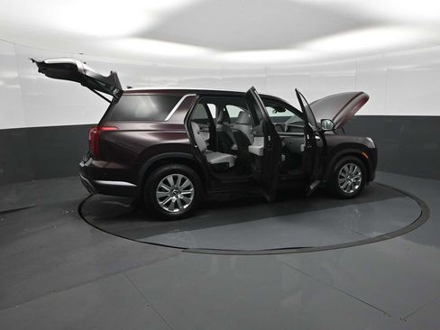Used 2024 Hyundai Palisade SEL AWD/4WD image 46