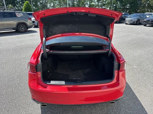 Used 2016 Lexus IS 200t RWD image 10