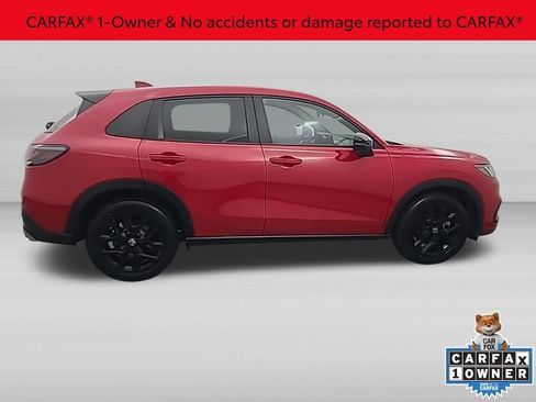 Used 2025 Honda HR-V Sport image 3