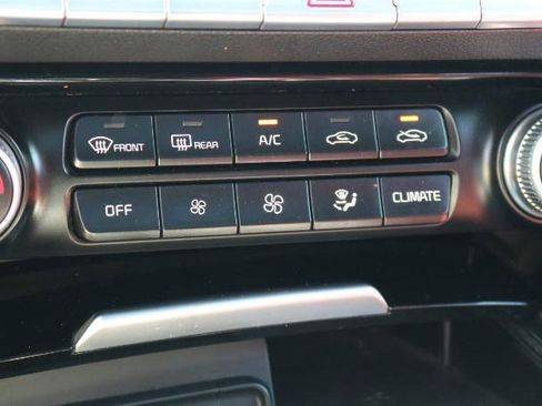 Used 2021 Kia Stinger GT-Line w/ Sun & Sound Package AWD/4WD image 17