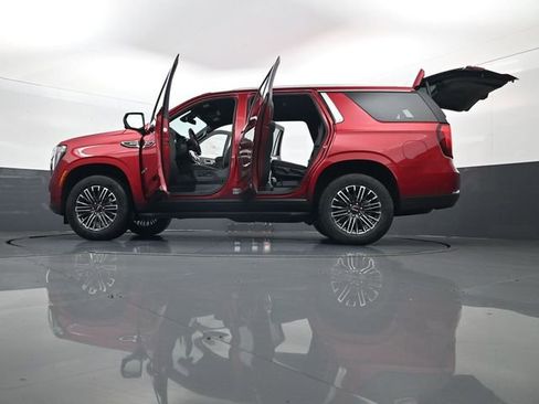 New 2026 GMC Yukon Elevation AWD/4WD image 35