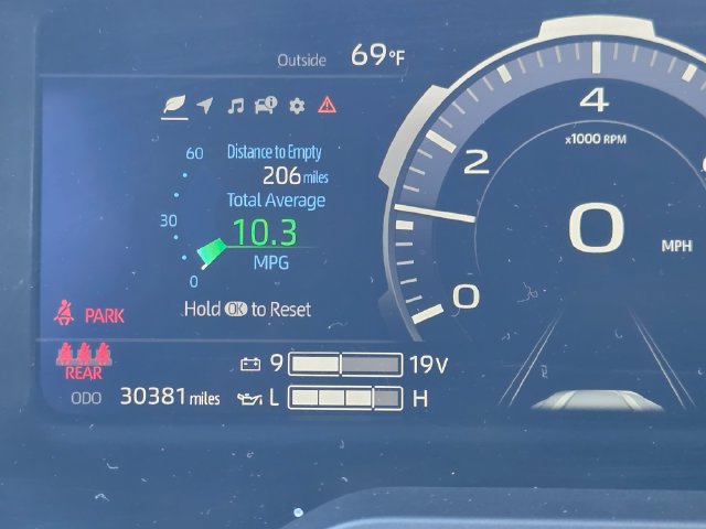 Used 2023 Toyota Tundra Capstone AWD/4WD image 13