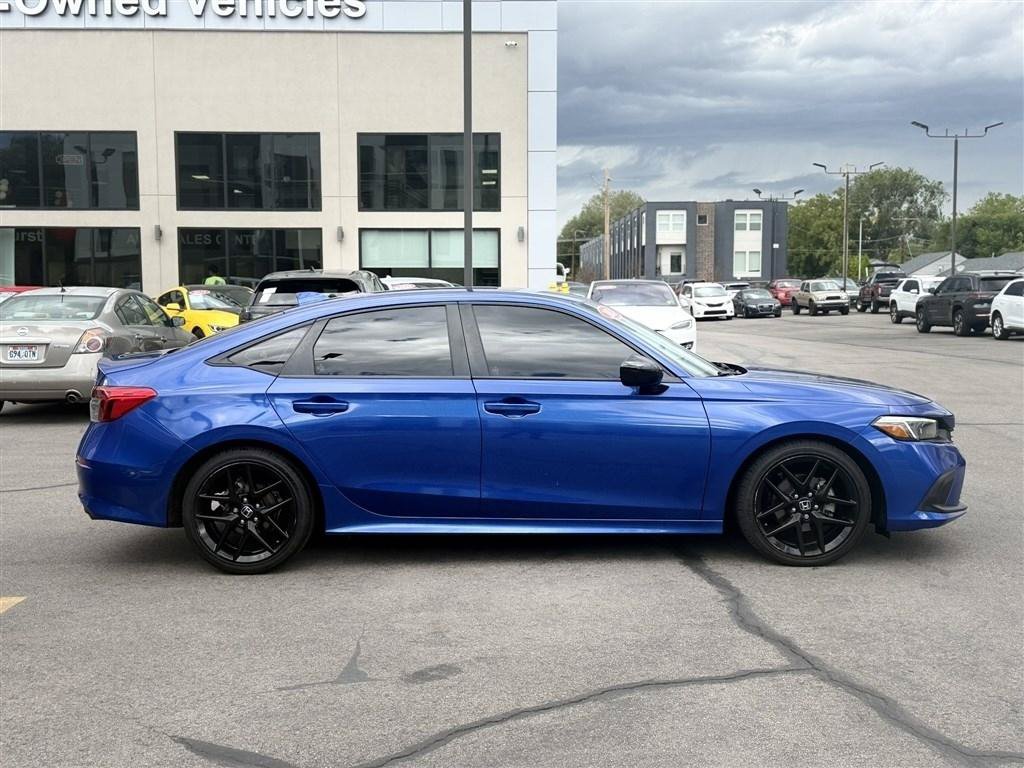 Used 2024 Honda Civic Sport image 8