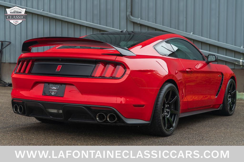 Used 2017 Ford Mustang Shelby GT350R w/ GT350R Equipment Group 920A RWD image 29