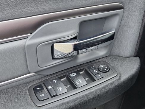 Used 2023 RAM 1500 Classic SLT w/ Electronics Group image 13