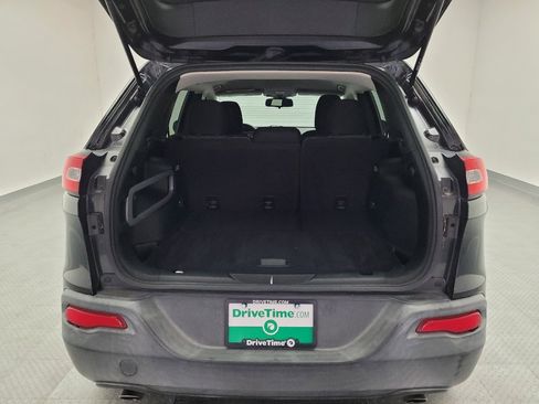 Used 2014 Jeep Cherokee Latitude FWD image 29