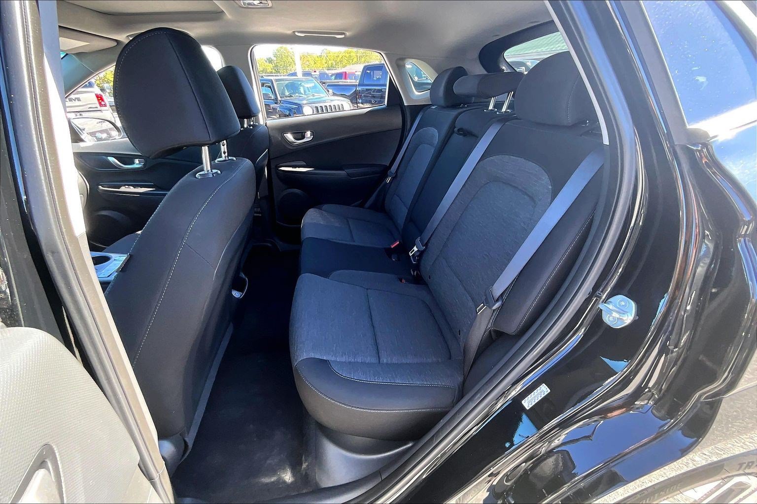 Used 2023 Hyundai Kona SEL FWD image 21