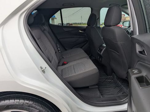 Used 2024 Chevrolet Equinox LT w/ LPO, Floor Liner Package AWD/4WD image 5