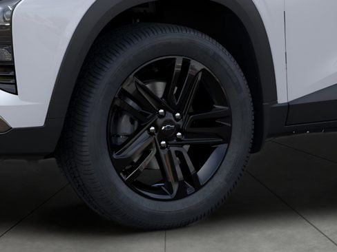 New 2026 Chevrolet Trax ACTIV w/ Sunroof Package FWD image 9