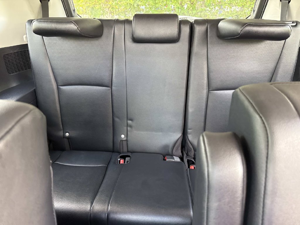 Used 2025 Toyota Grand Highlander FWD image 17