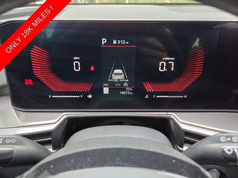 Used 2025 Kia Sorento LX FWD image 34