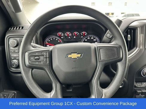 Used 2024 Chevrolet Silverado 1500 Custom image 10