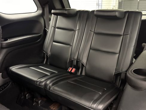 Used 2020 Dodge Durango SXT image 28