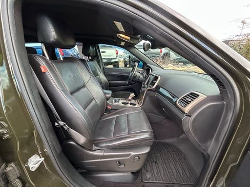 Used 2017 Jeep Grand Cherokee Limited 75th Anniversary image 34