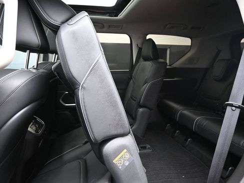 Used 2025 INFINITI QX80 Luxe AWD/4WD image 27