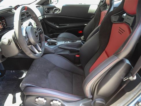 New 2024 Nissan Z NISMO w/ Floor Mat Package image 15