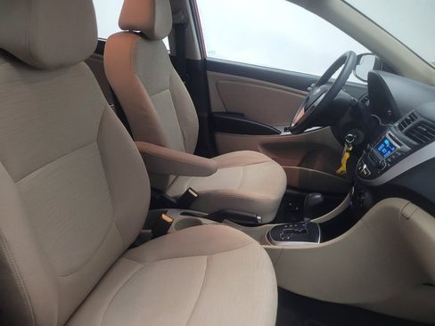 Used 2015 Hyundai Accent GLS FWD image 21