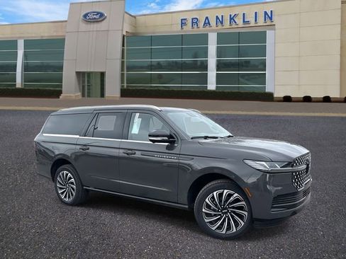 New 2026 Lincoln Navigator L Black Label image 1