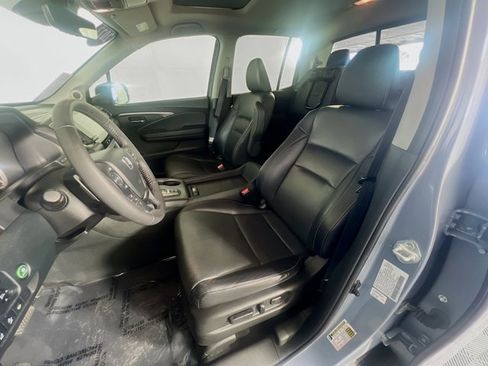 Used 2023 Honda Ridgeline RTL-E image 10