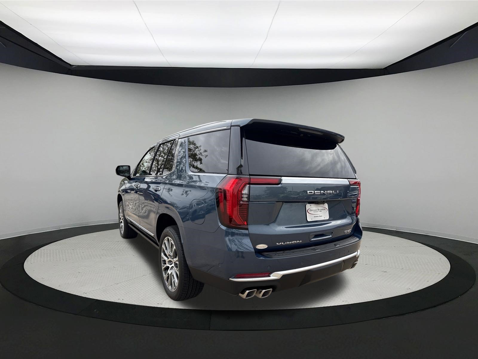 New 2026 GMC Yukon Denali w/ Denali Reserve Package AWD/4WD image 4