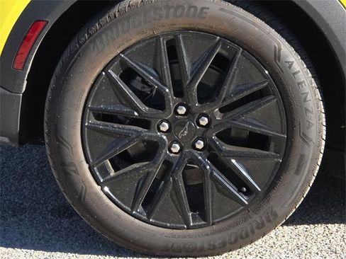 Certified 2025 Ford Mustang Mach-E Select w/ Comfort Package Lite image 9