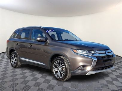 Used 2017 Mitsubishi Outlander SEL