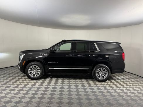 Used 2025 GMC Yukon Denali AWD/4WD image 10