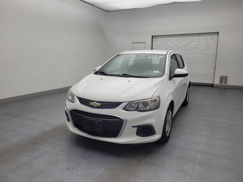 Used 2017 Chevrolet Sonic LT image 15