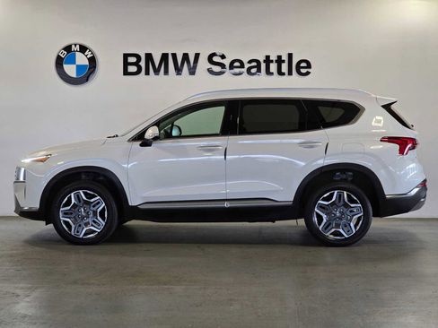 Used 2022 Hyundai Santa Fe Limited w/ Cargo Package image 3