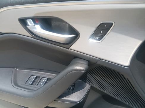 Used 2023 Acura TLX FWD image 14