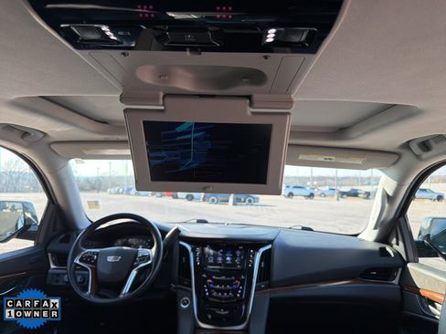 Used 2020 Cadillac Escalade Premium Luxury w/ LPO, Radiant Package image 20