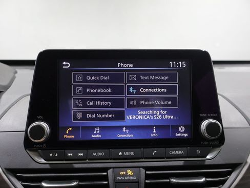 Used 2025 Nissan Altima 2.5 SV FWD image 24