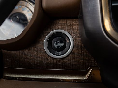 Used 2022 RAM 3500 Limited image 22