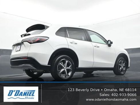 Used 2024 Honda HR-V EX-L image 12
