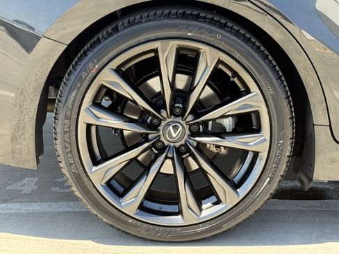 Used 2024 Lexus IS 350 F Sport RWD image 15