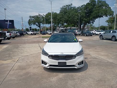 Used 2017 Kia Cadenza Technology FWD image 40