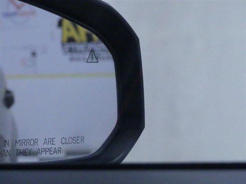 Used 2024 Hyundai Santa Fe Limited image 31