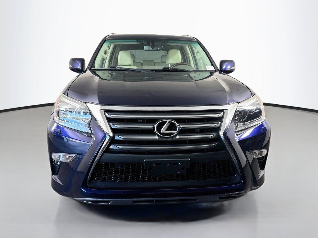 Used 2019 Lexus GX 460 Premium w/ Premium Package AWD/4WD image 2