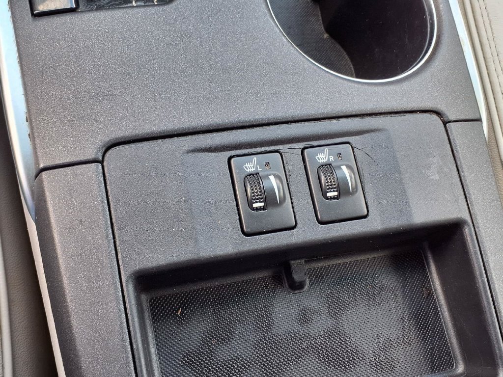 Used 2016 Toyota Camry XLE FWD image 27